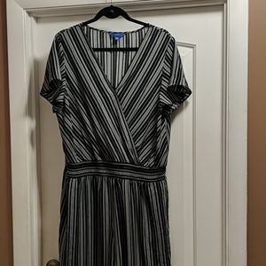 Flowy Wide Legged Striped Jumpsuit